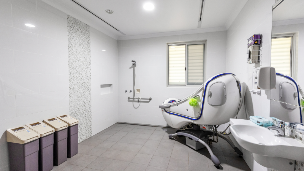 Wagga Wagga 124 Property Image - Bath