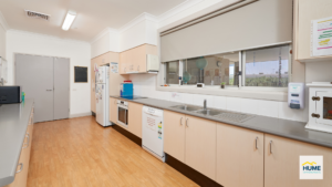 Lake Albert 93 Property Image - Kitchen