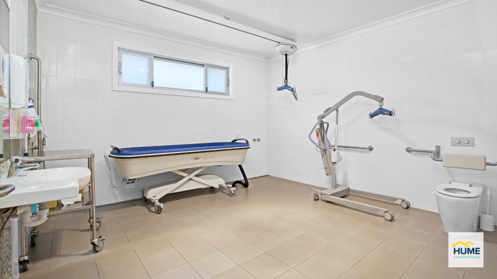 Liverpool 96 Property Image - Bathroom