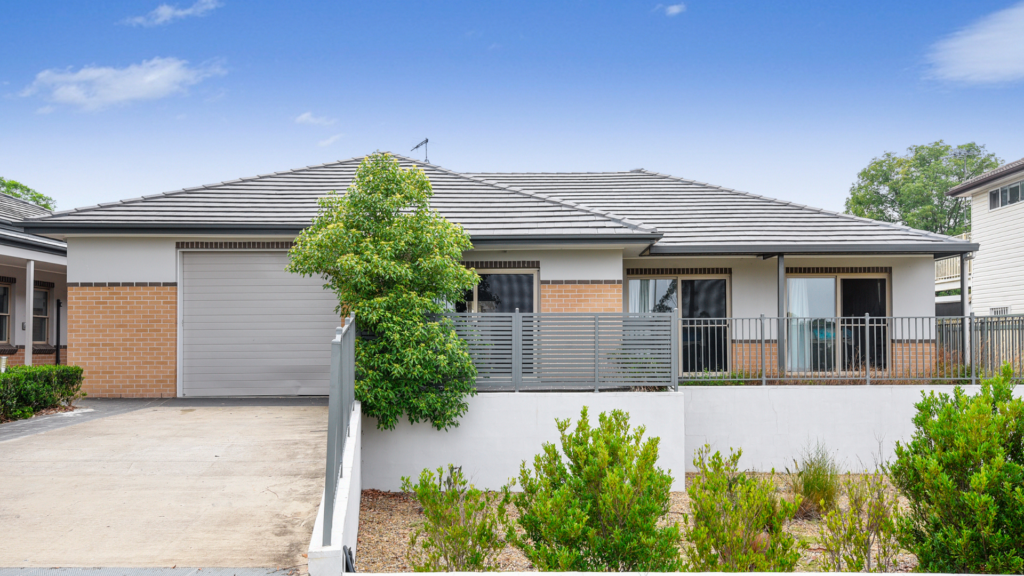 Guildford 25 Property Image - Front