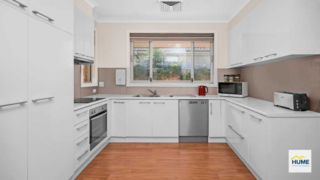 Liverpool 96 Property Image - Kitchen