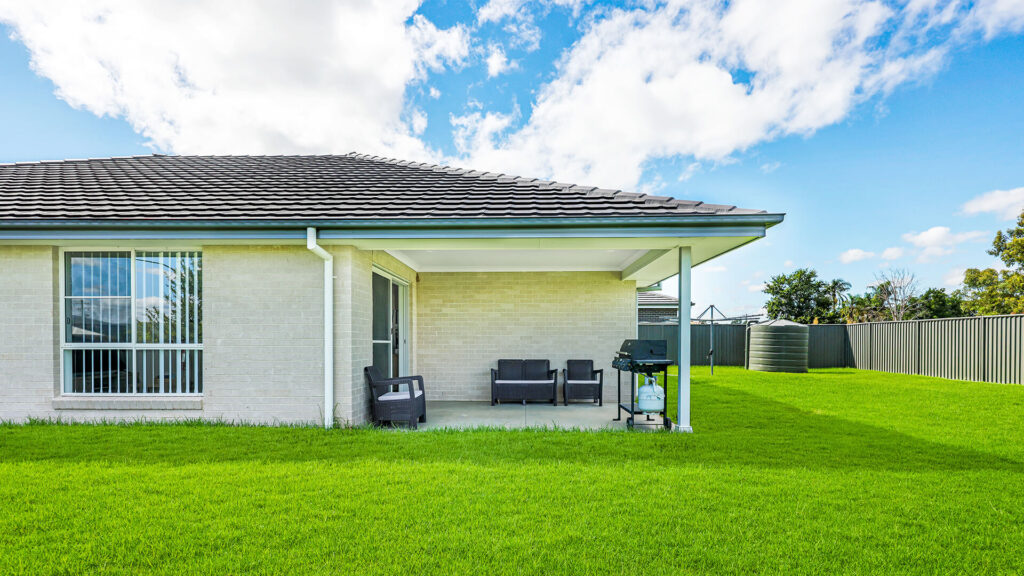 Calala 130 Property Image - Yard