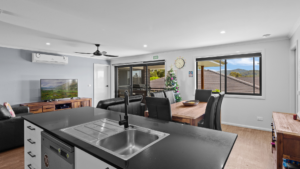 Coffs Harbour 126 Property Image - Kitchen